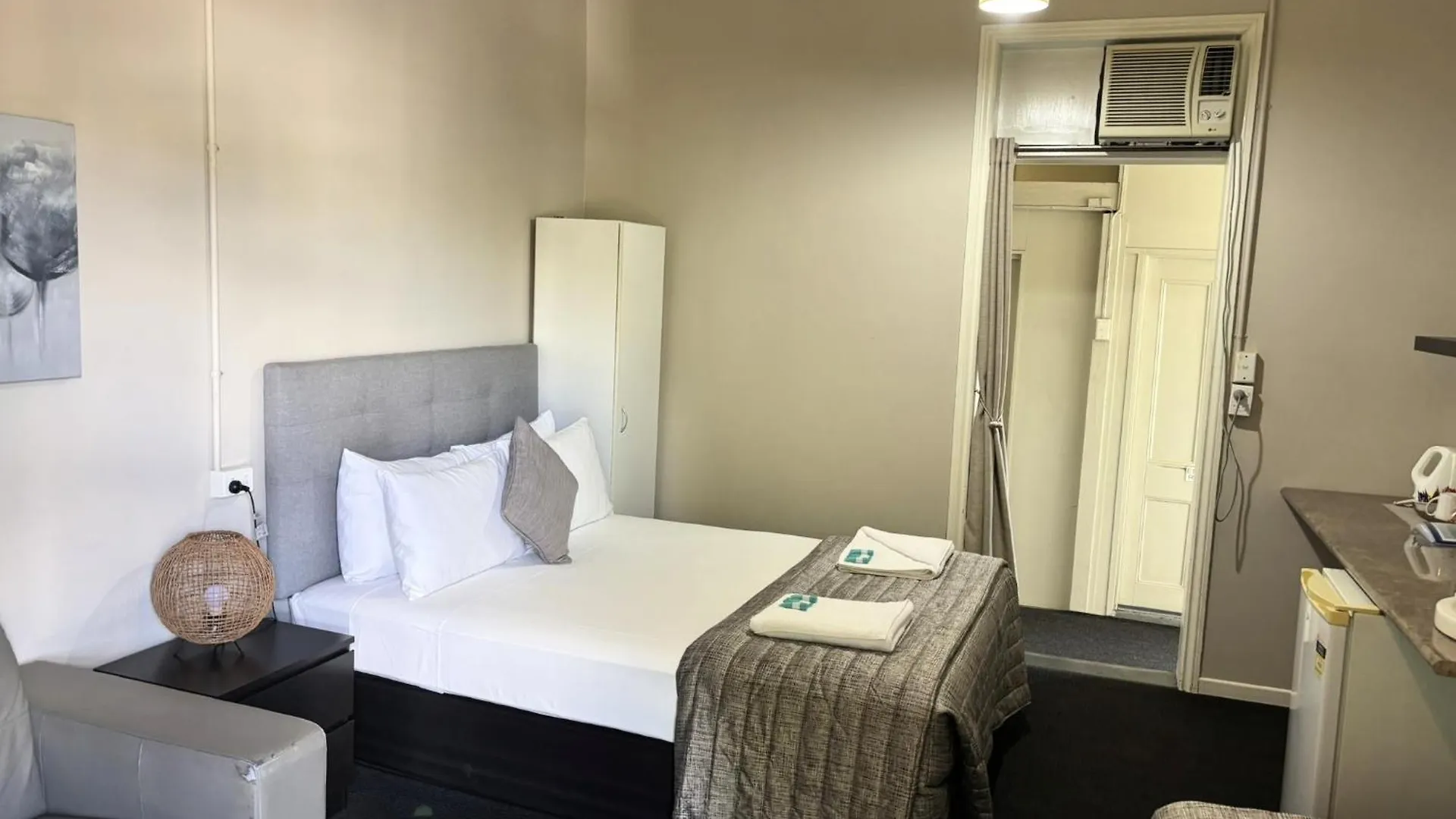 Grand Hotel Mount Morgan